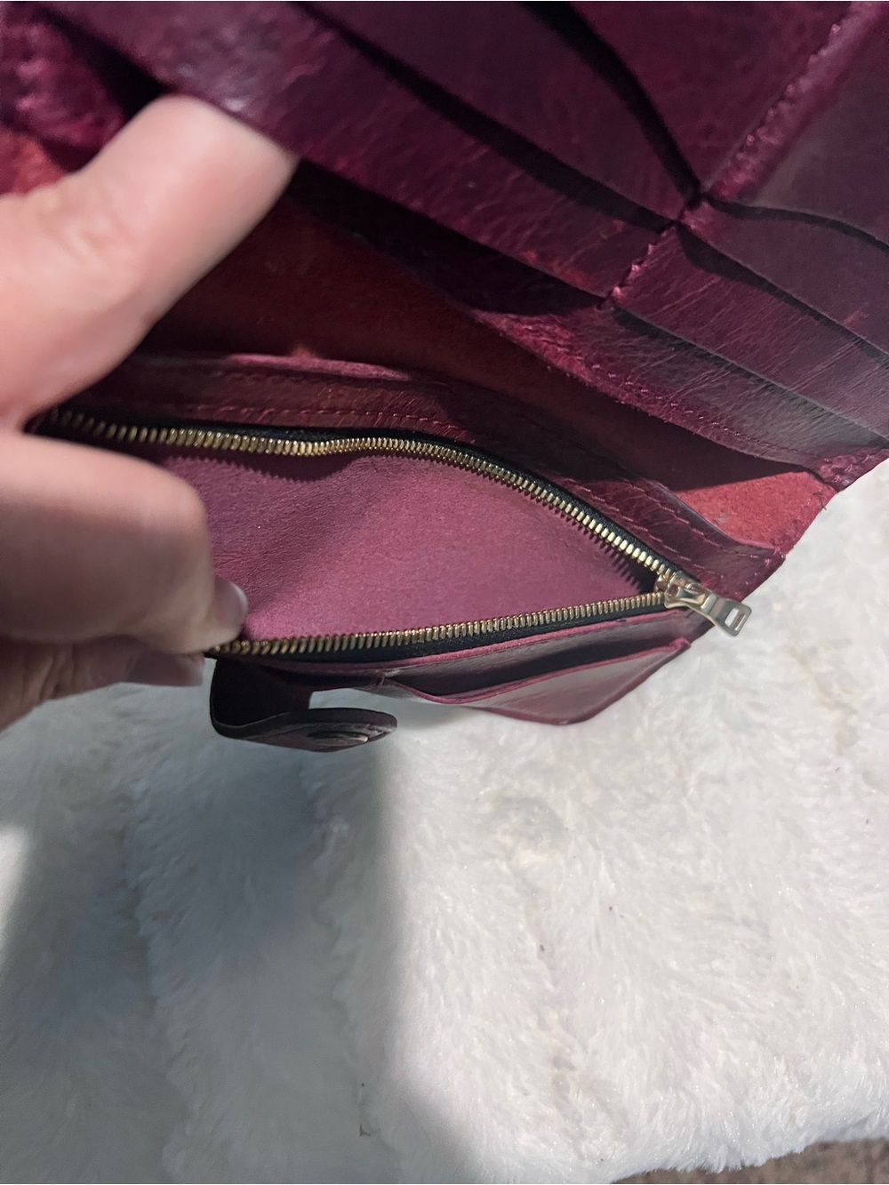 Portland leather goods Sangria Bifold - Picture 7 of 7